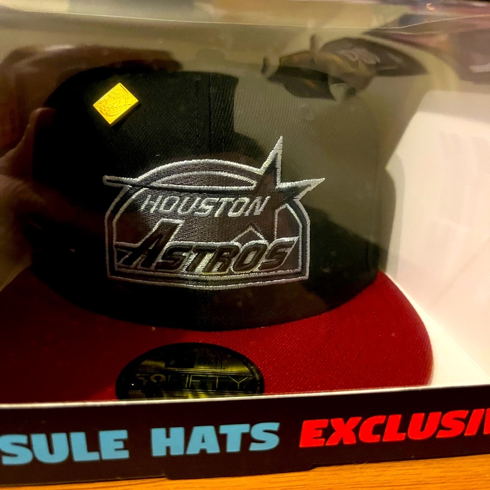 Brand new 7.5 latest Astros cap drop!